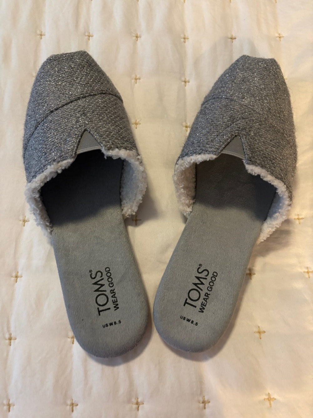 TOMS Sparkle Gray Slip-On Shearling Lined Mules